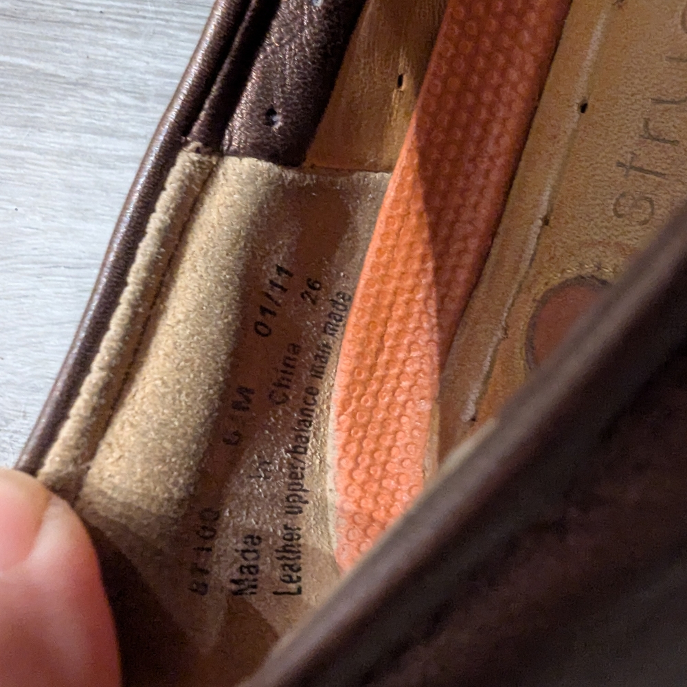 Structure Women's Brown Flats - Picture 2 of 3